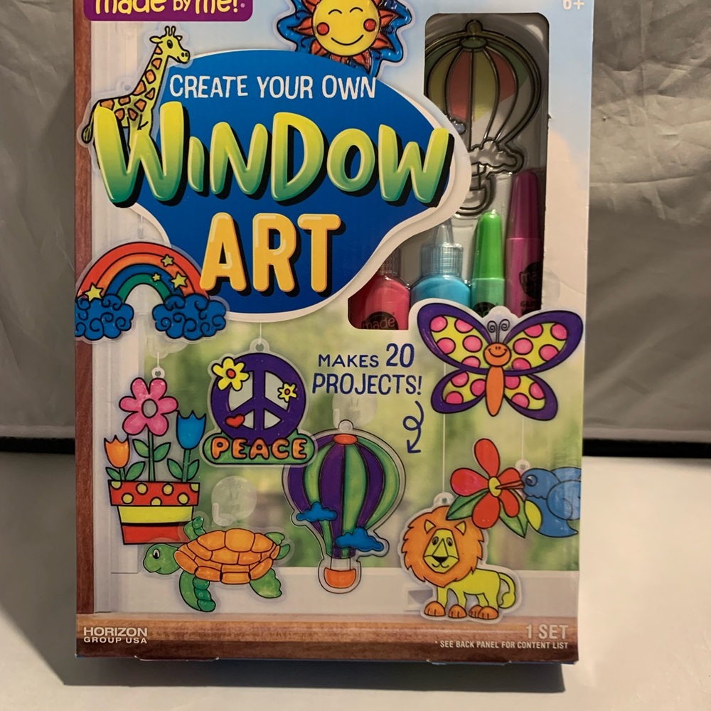 Create your own window art. Makes 20 projects.